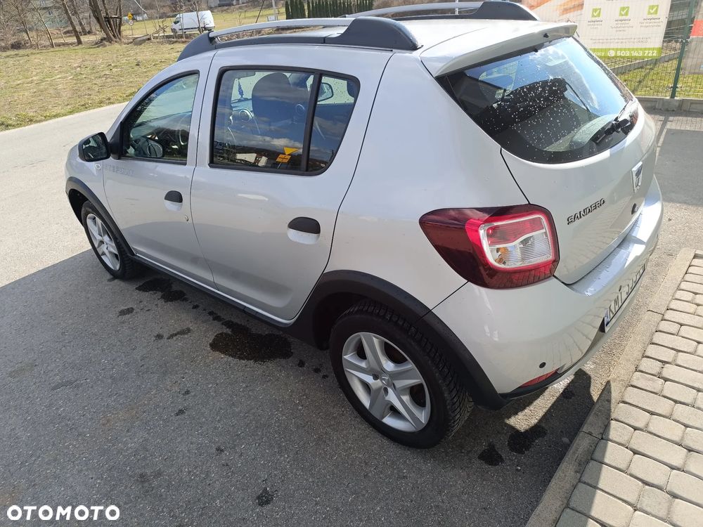 Dacia Sandero Stepway 1.5 dCi - 8