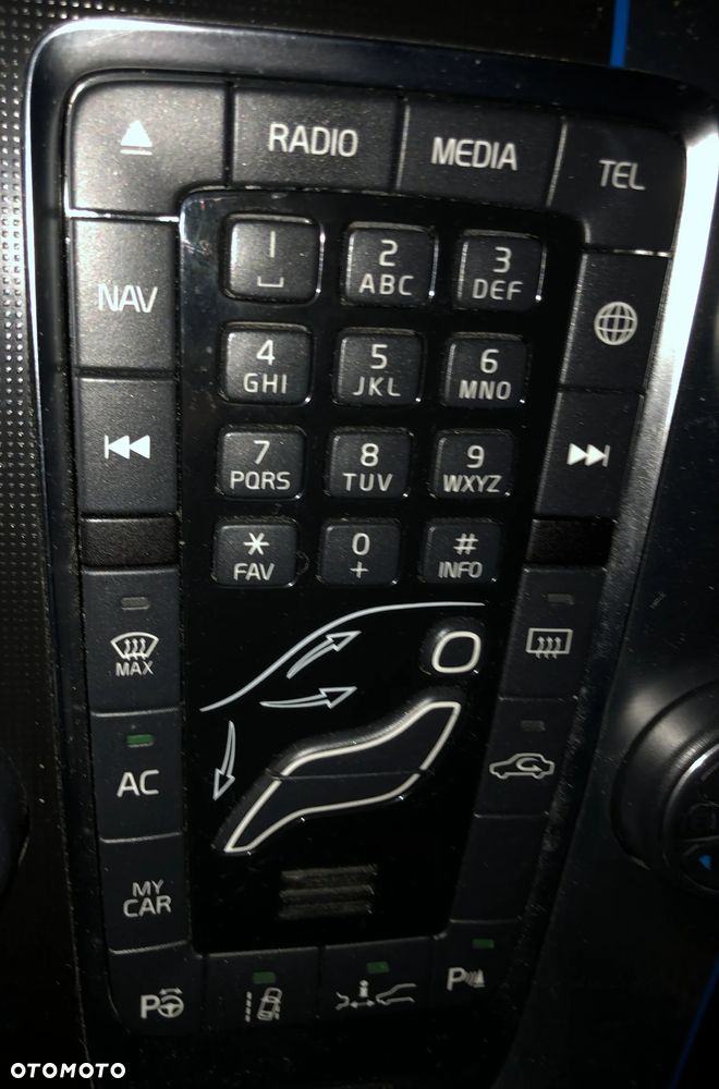 Volvo V40 - 10