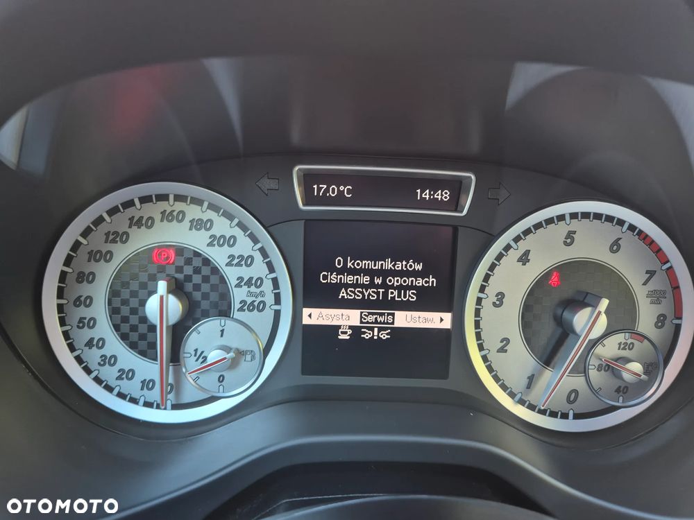 Mercedes-Benz Klasa A 200 (BlueEFFICIENCY) - 29