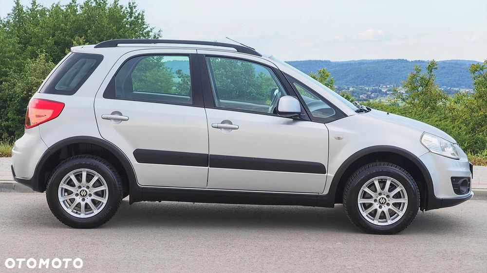 Suzuki SX4 1.6 VVT 4x4 Style - 6
