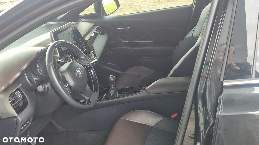 Toyota C-HR 1.2 T Premium - 14