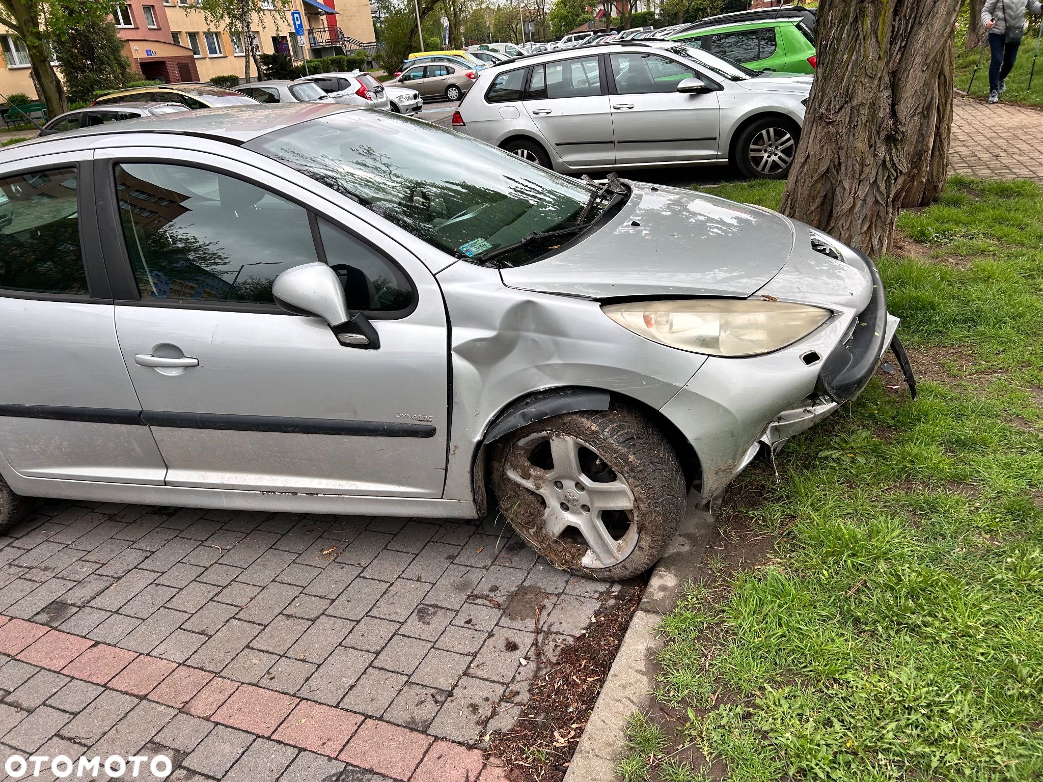 Peugeot 207 1.6 HDi Trendy - 1