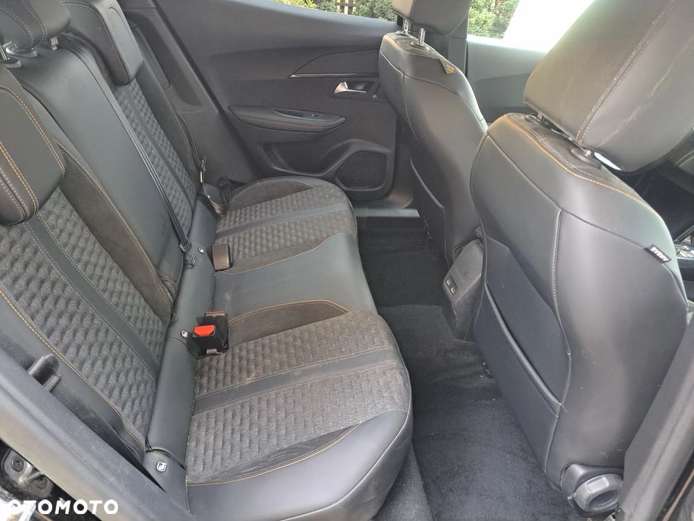 Peugeot 2008 - 11