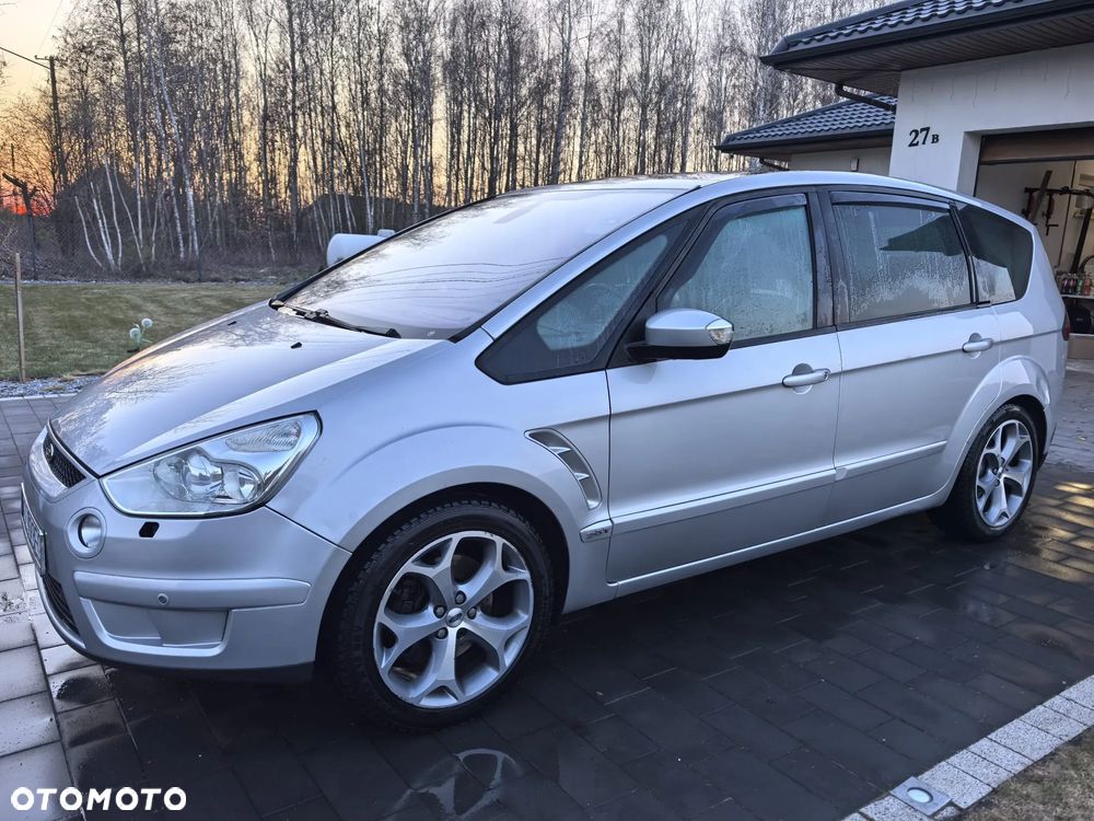 Ford S-Max 2.5 Titanium - 1