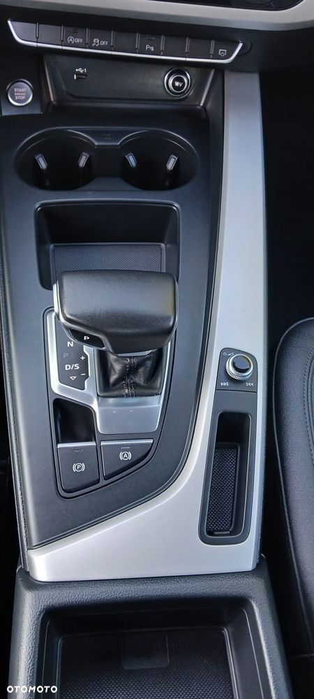 Audi A4 Limousine 30 TDI S tronic - 20