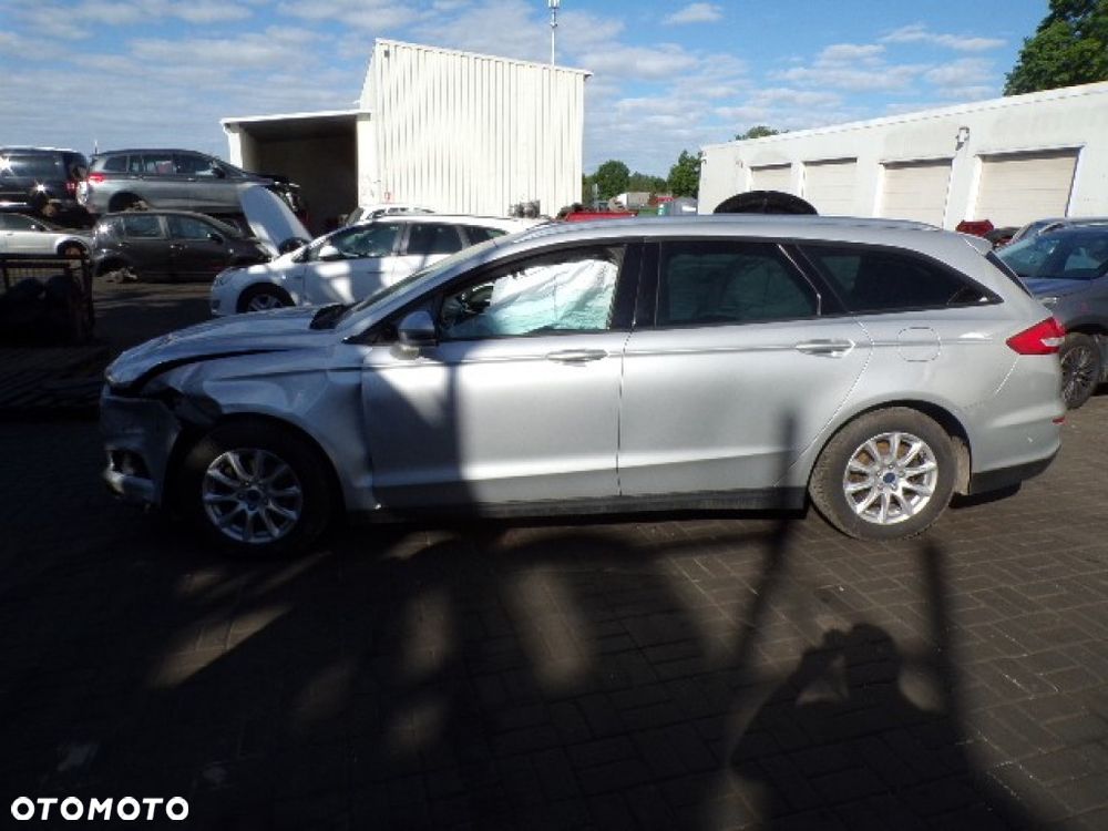 Części - Ford Mondeo MK5 2.0 TDCI 150 KM KOMBI 18R - 1