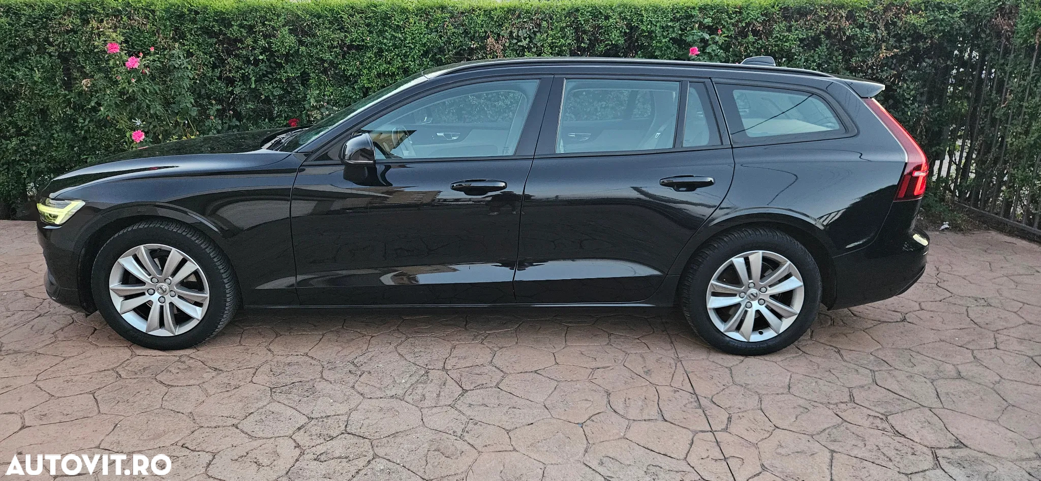 Volvo V60 D3 DRIVe Momentum - 9