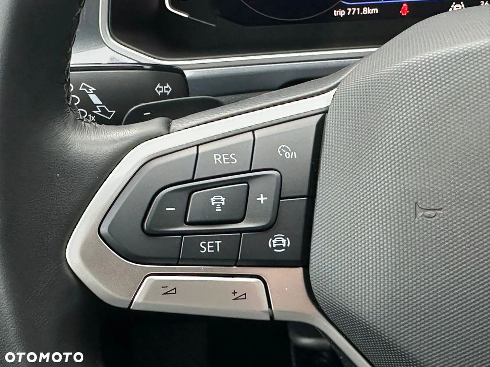 Volkswagen T-Roc 1.5 TSI Style DSG - 19