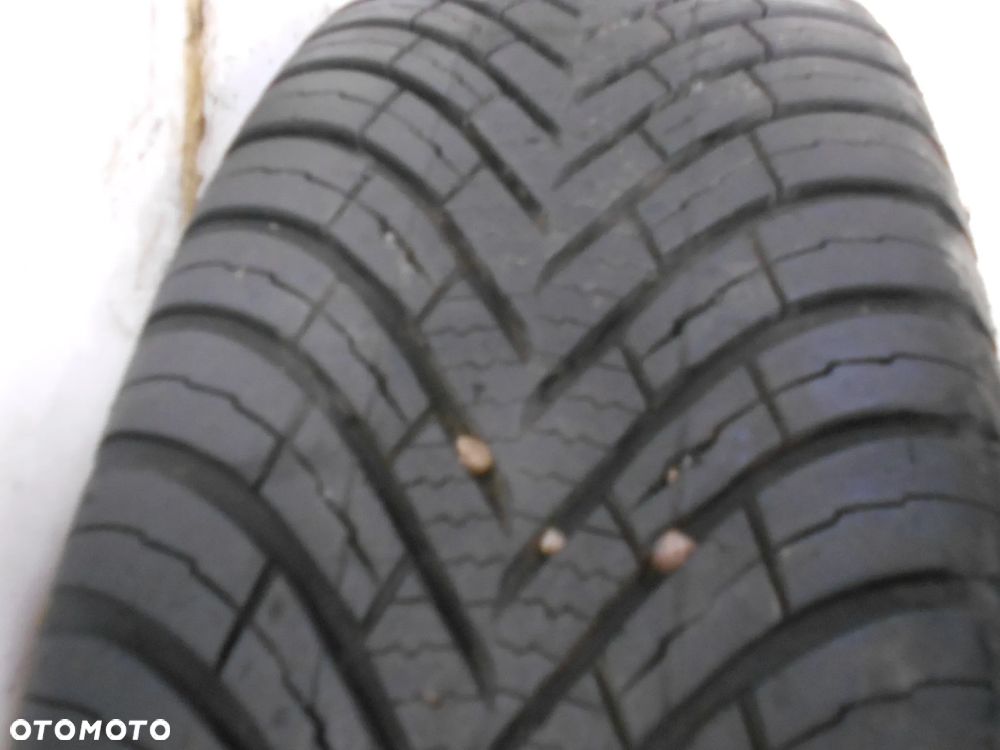 OPONA POJEDYNKA 195/65R15 VREDESTEIN QUATRAC DOT 1724 7.5MM - 2