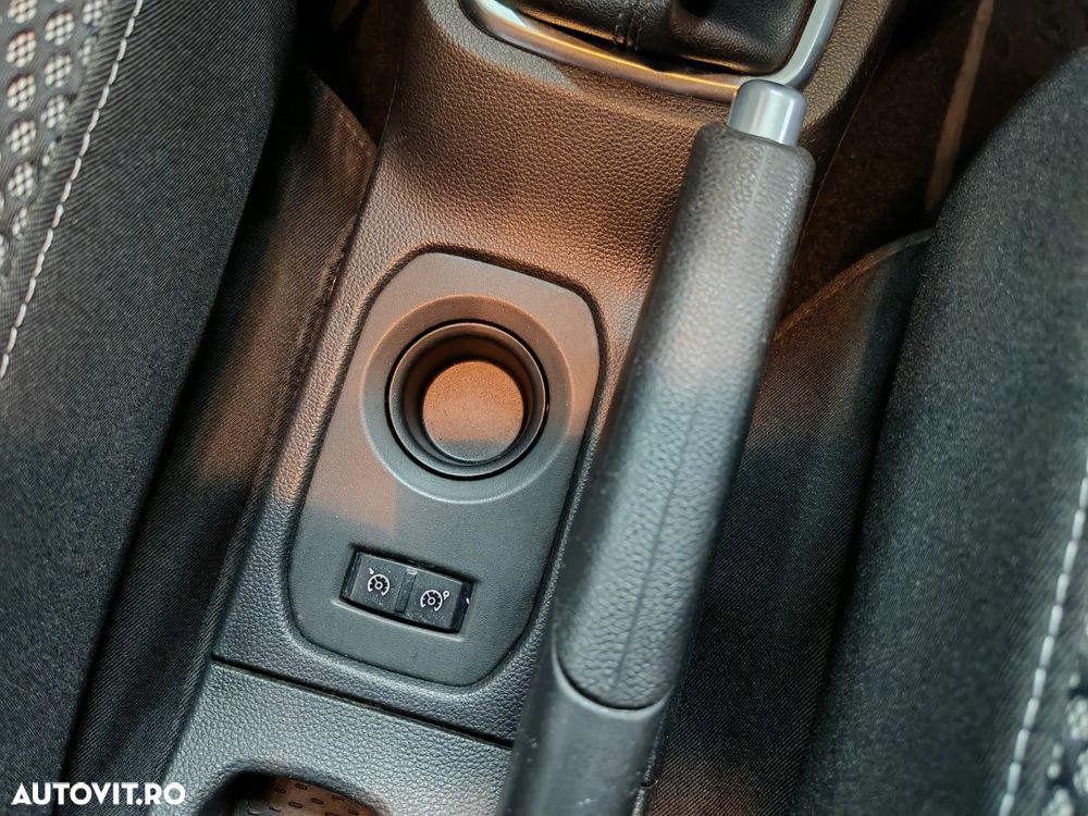 Dacia Duster SCe 115 2WD Prestige - 27