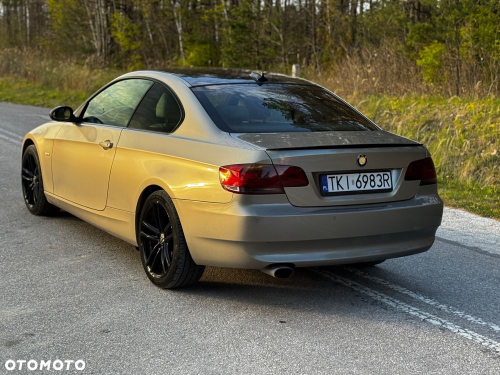 BMW Seria 3 320d - 6