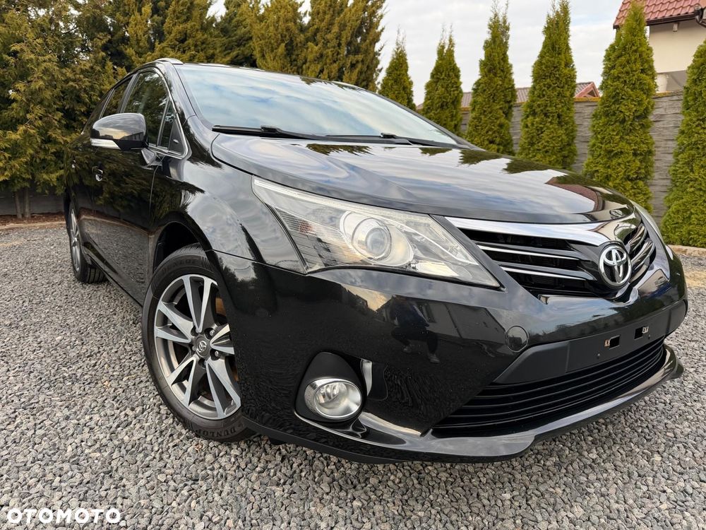 Toyota Avensis 1.8 Executive - 35
