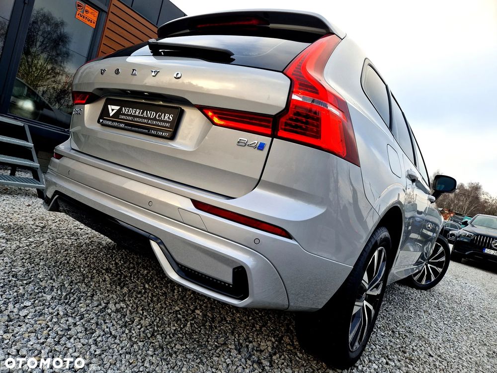 Volvo XC 60 B4 D Plus Dark - 5