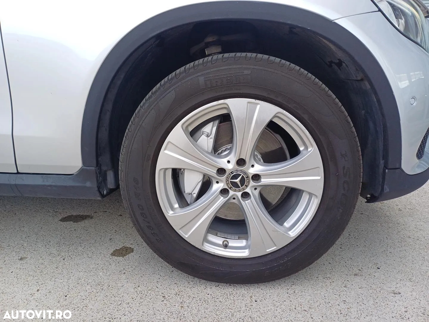 Mercedes-Benz GLC 220 d 4MATIC - 24