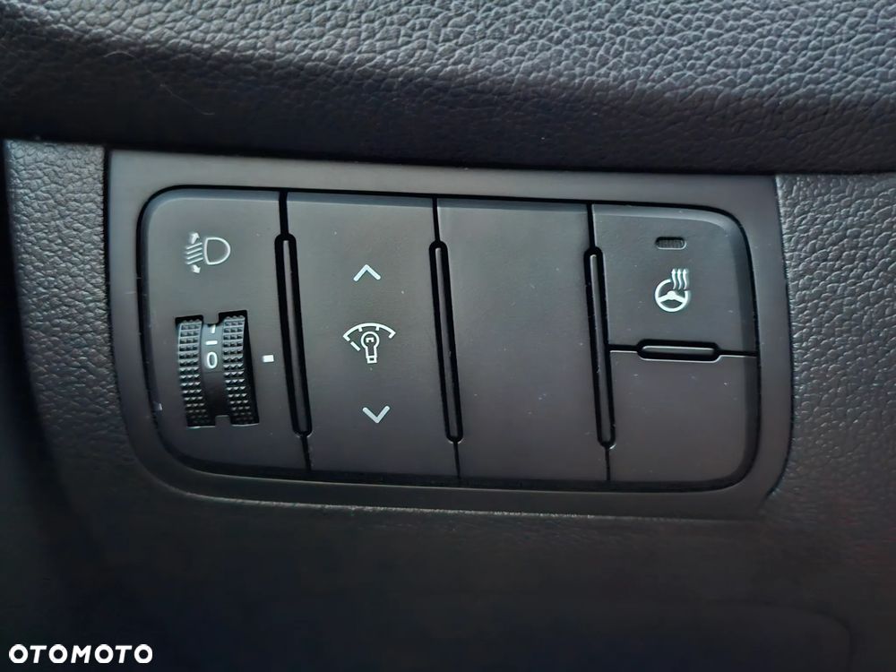 Kia Ceed 1.4 CVVT Fifa World Cup Edition - 23