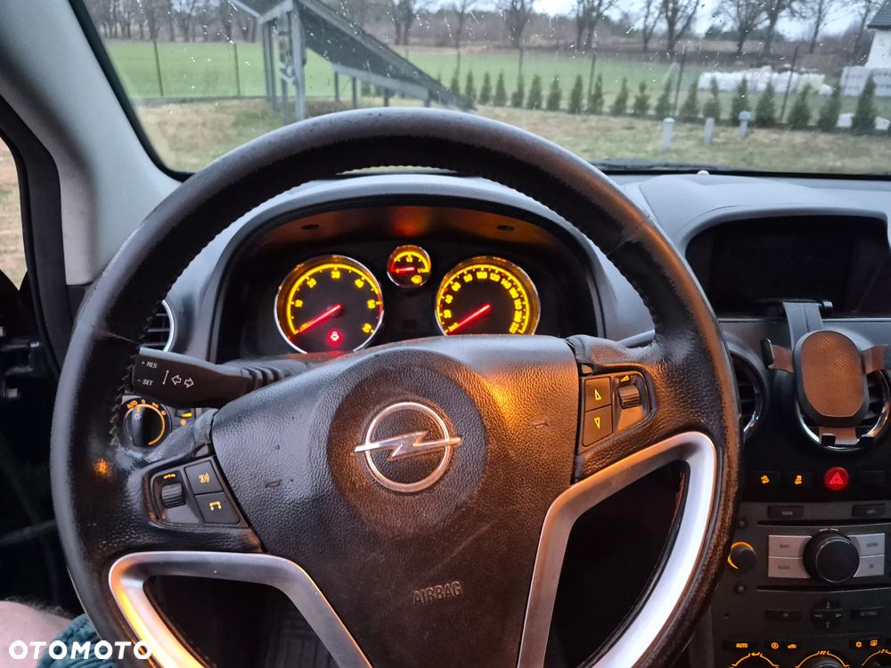 Opel Antara - 12