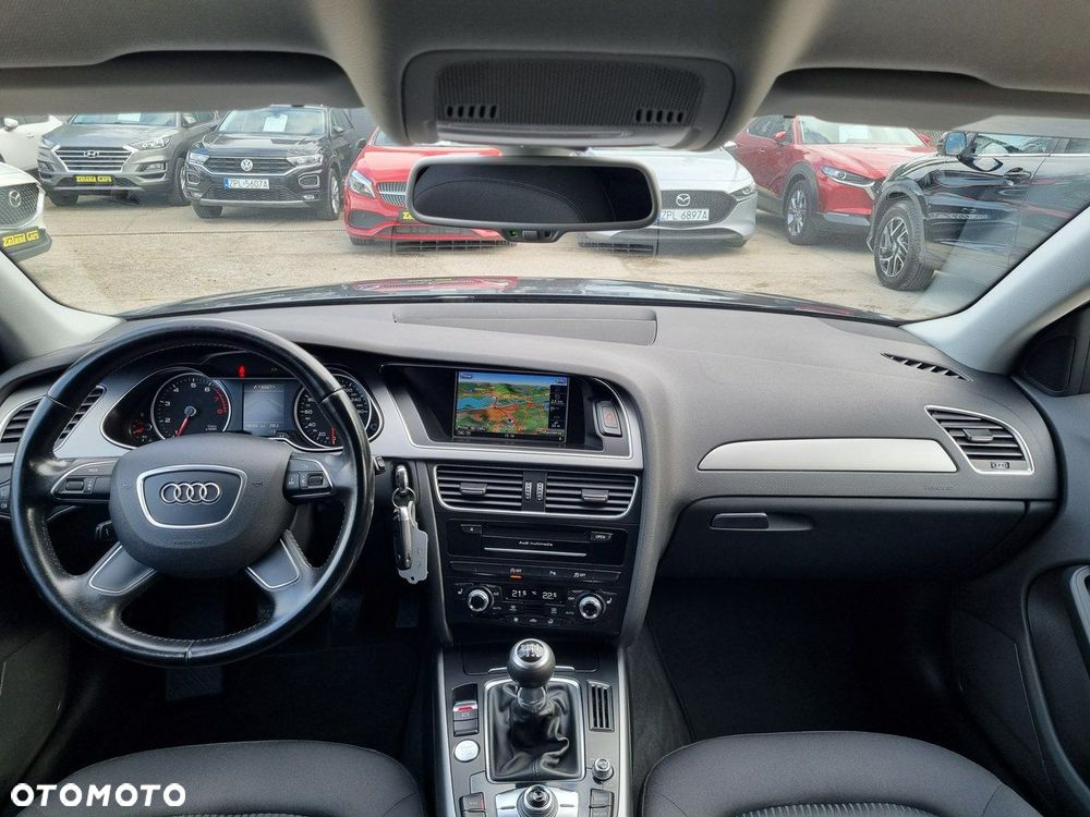 Audi A4 Limousine 1.8 TFSI S line Sportpaket - 15