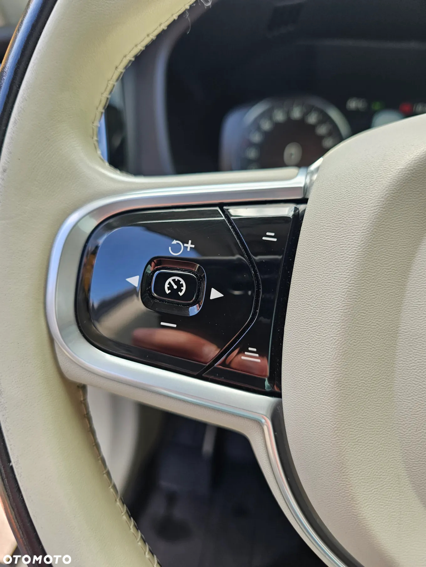 Volvo XC 60 D5 AWD Inscription - 35