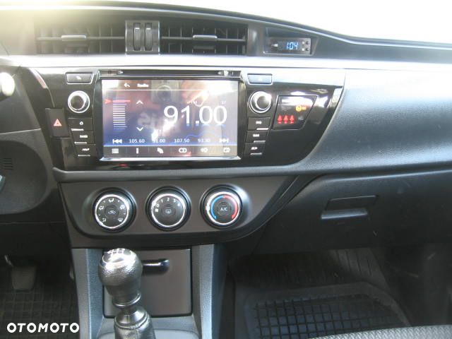 Toyota Corolla 1.4 D-4D Active EU6 - 12
