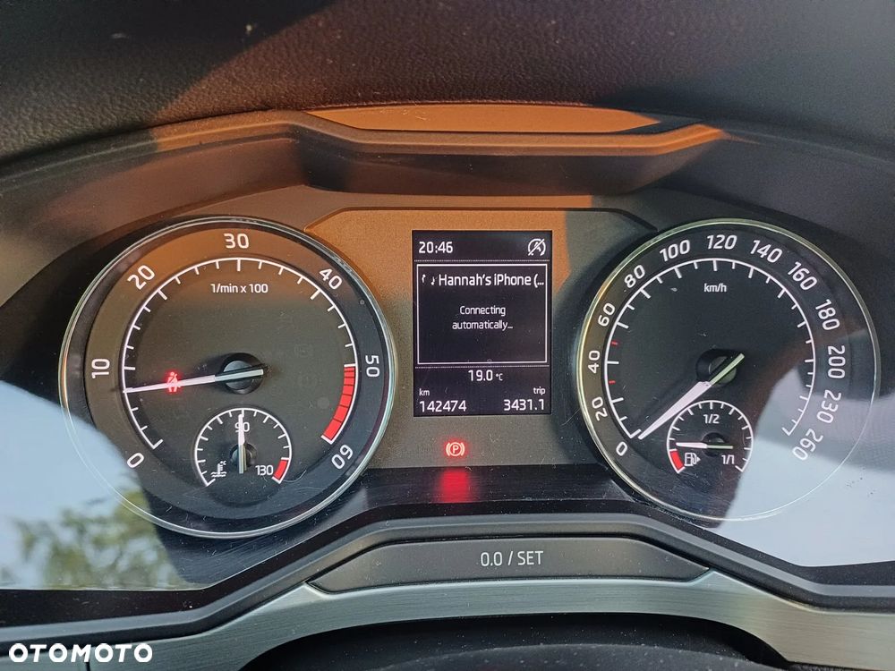 Skoda Superb 2.0 TDI Ambition - 22