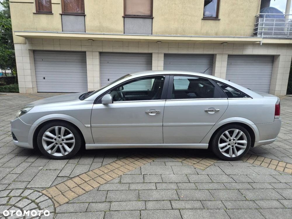 Opel Vectra - 1