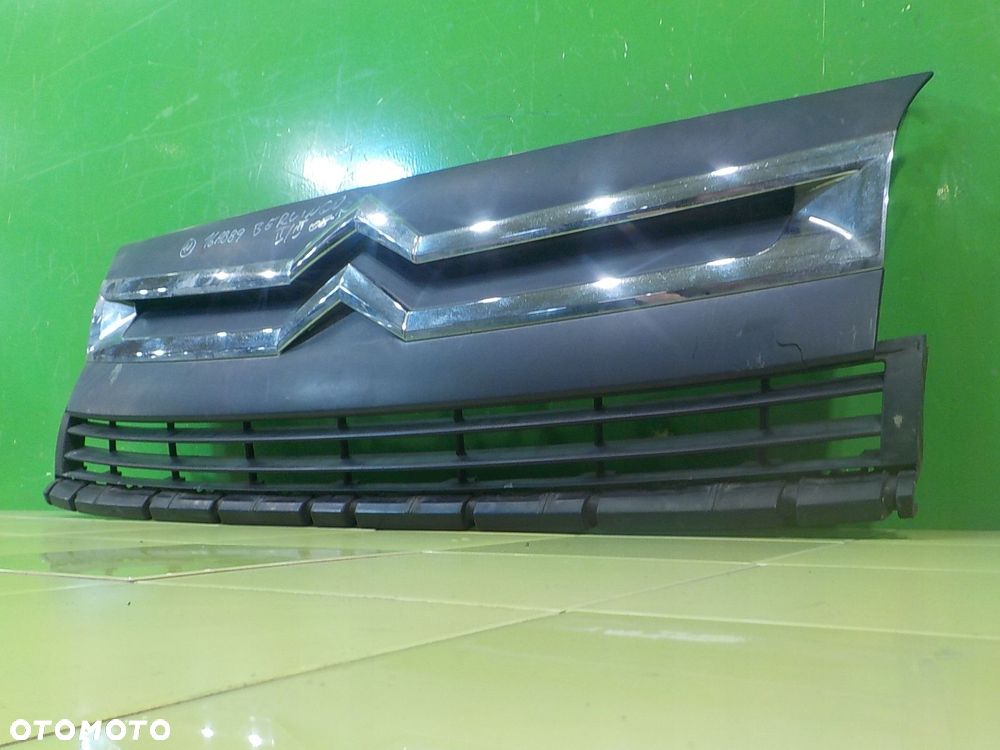 BERLINGO PARTNER II III 1.6 HDI 09r VAN atrapa grill - 7