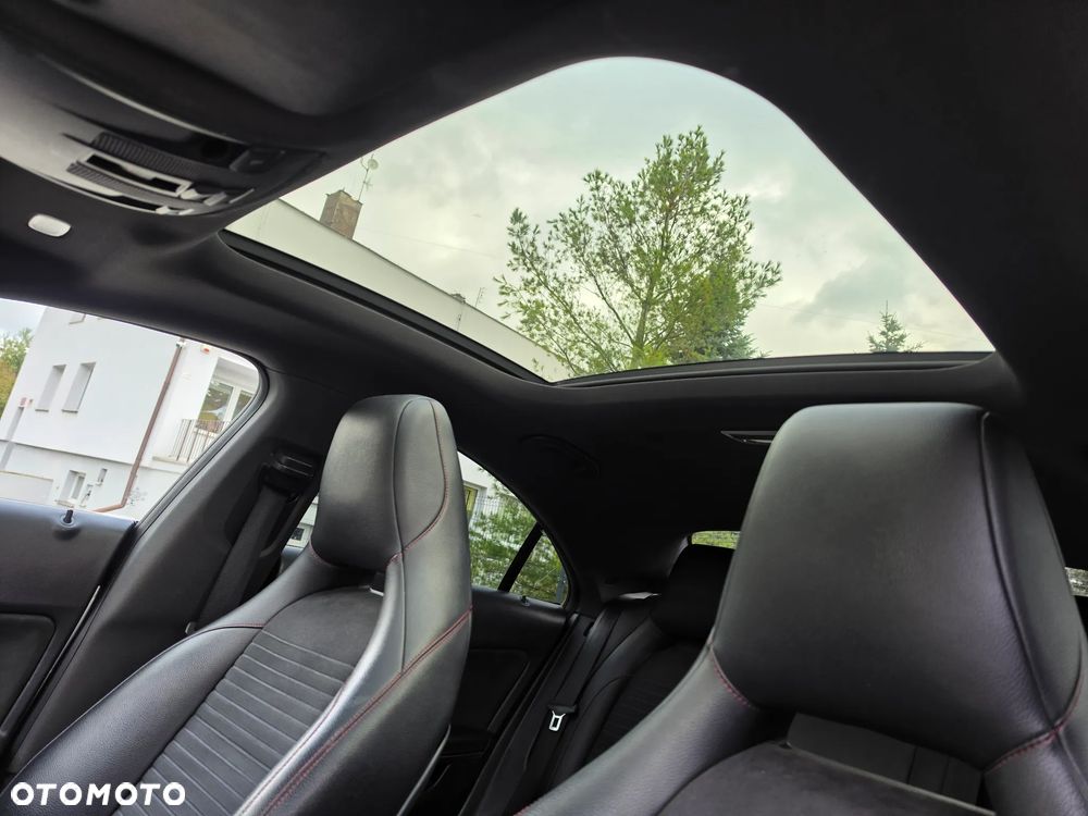 Mercedes-Benz CLA 180 d 7G-DCT AMG Line - 25