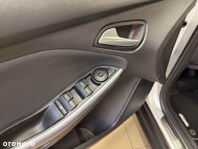 Ford Focus 1.6 TDCi Platinium X - 16