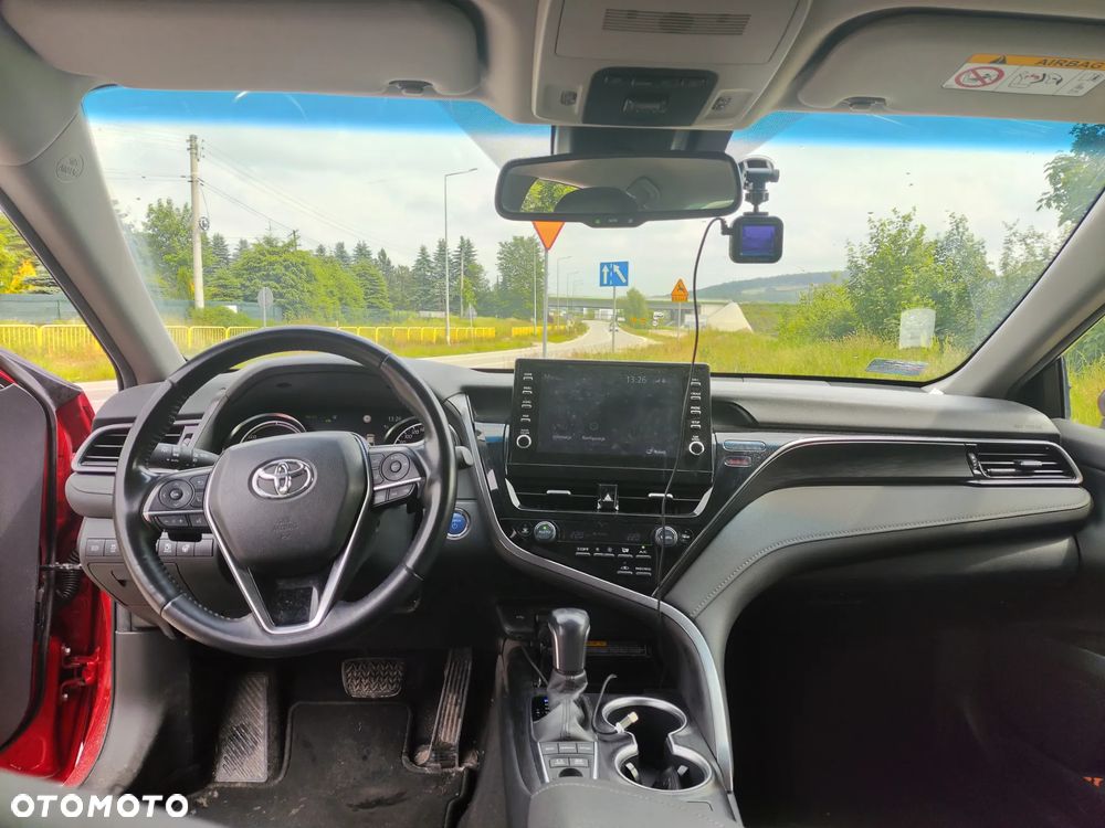 Toyota Camry 2.5 Hybrid Executive CVT - 3