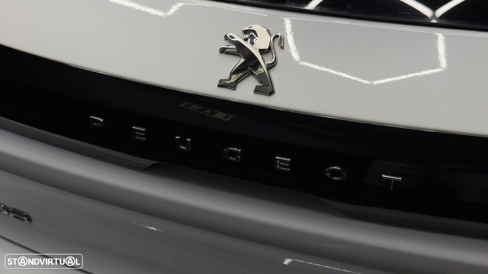 Peugeot e-208 Allure Pack - 19