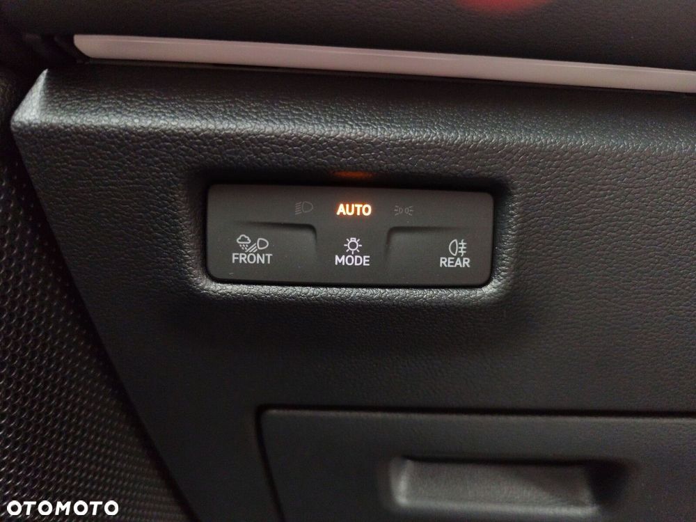 Volkswagen Tiguan 1.5 eTSI Life Plus DSG - 23