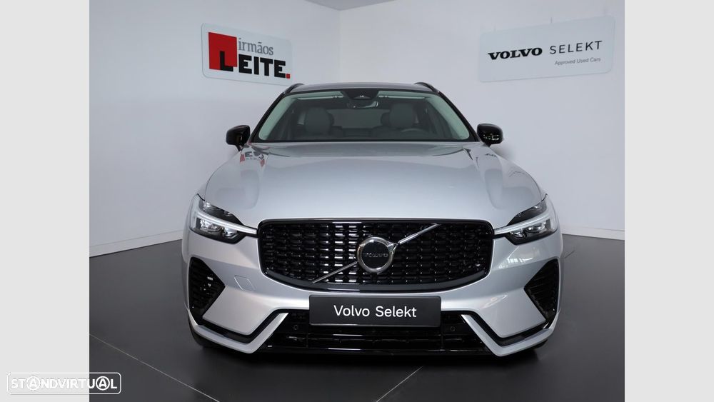 Volvo XC 60 2.0 T6 PHEV Plus Dark AWD - 3