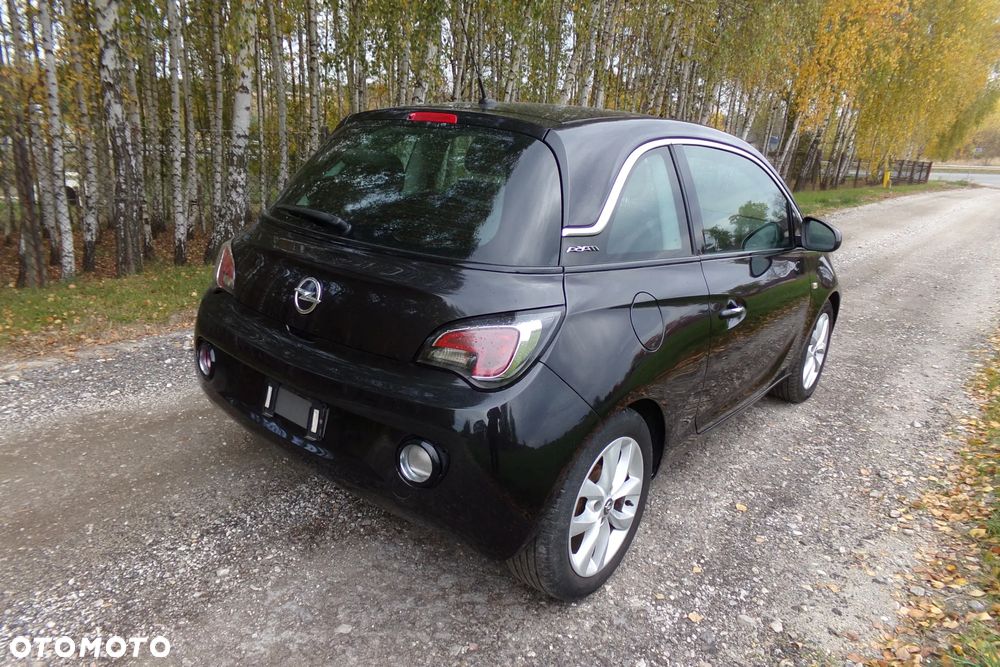 Opel Adam 1.2 - 16