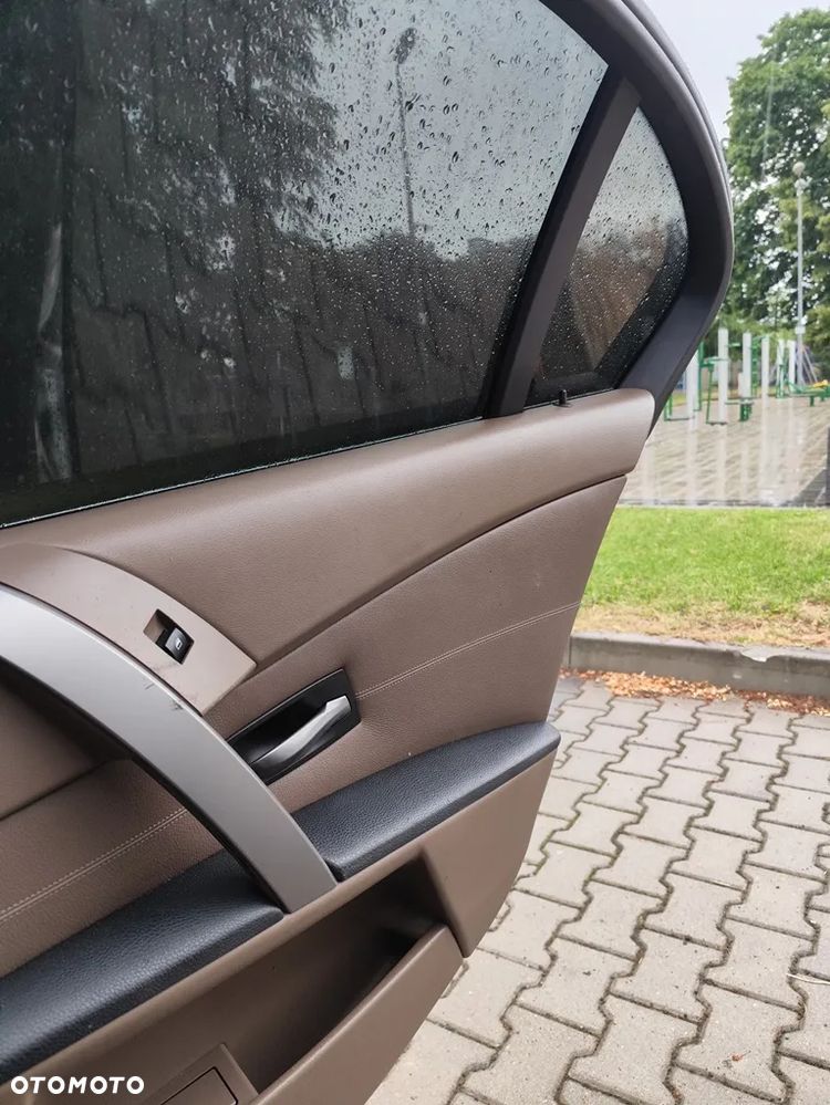 BMW Seria 5 - 12