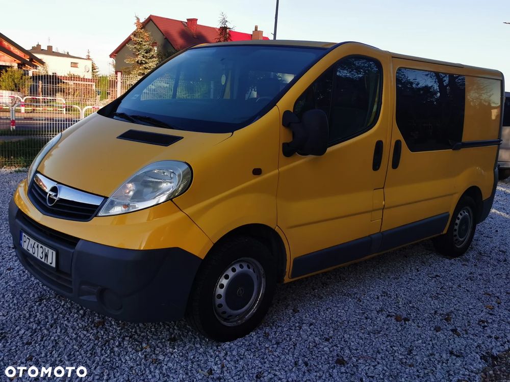 Opel Vivaro - 2