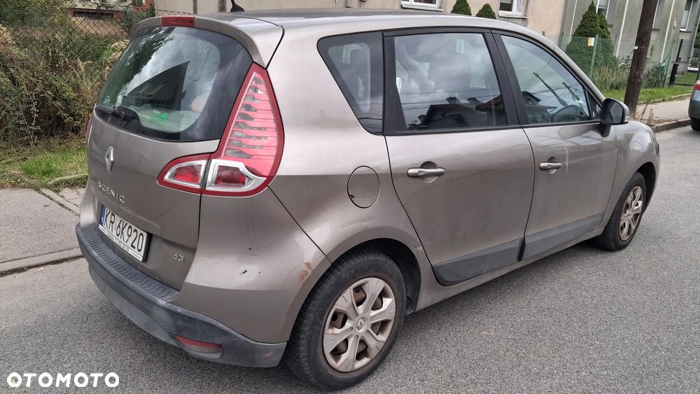Renault Scenic - 4