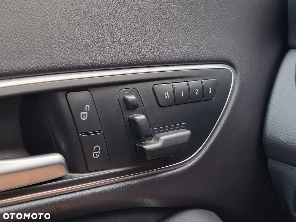Mercedes-Benz CLA 250 4Matic 7G-DCT AMG Line - 8