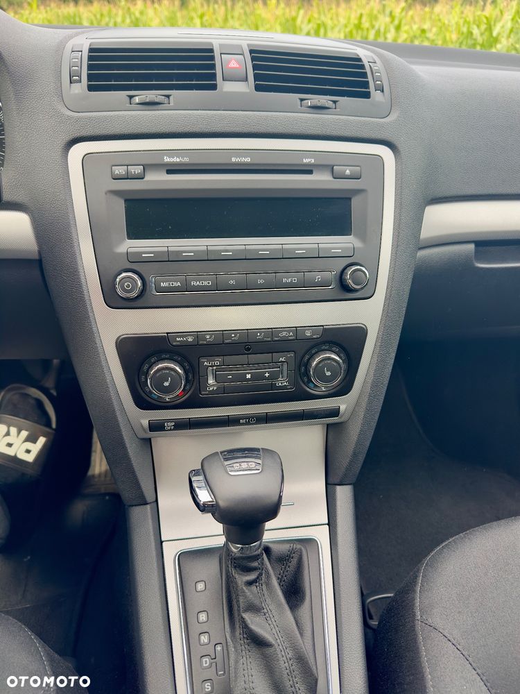 Skoda Octavia 1.8 TSI DSG Ambition - 9