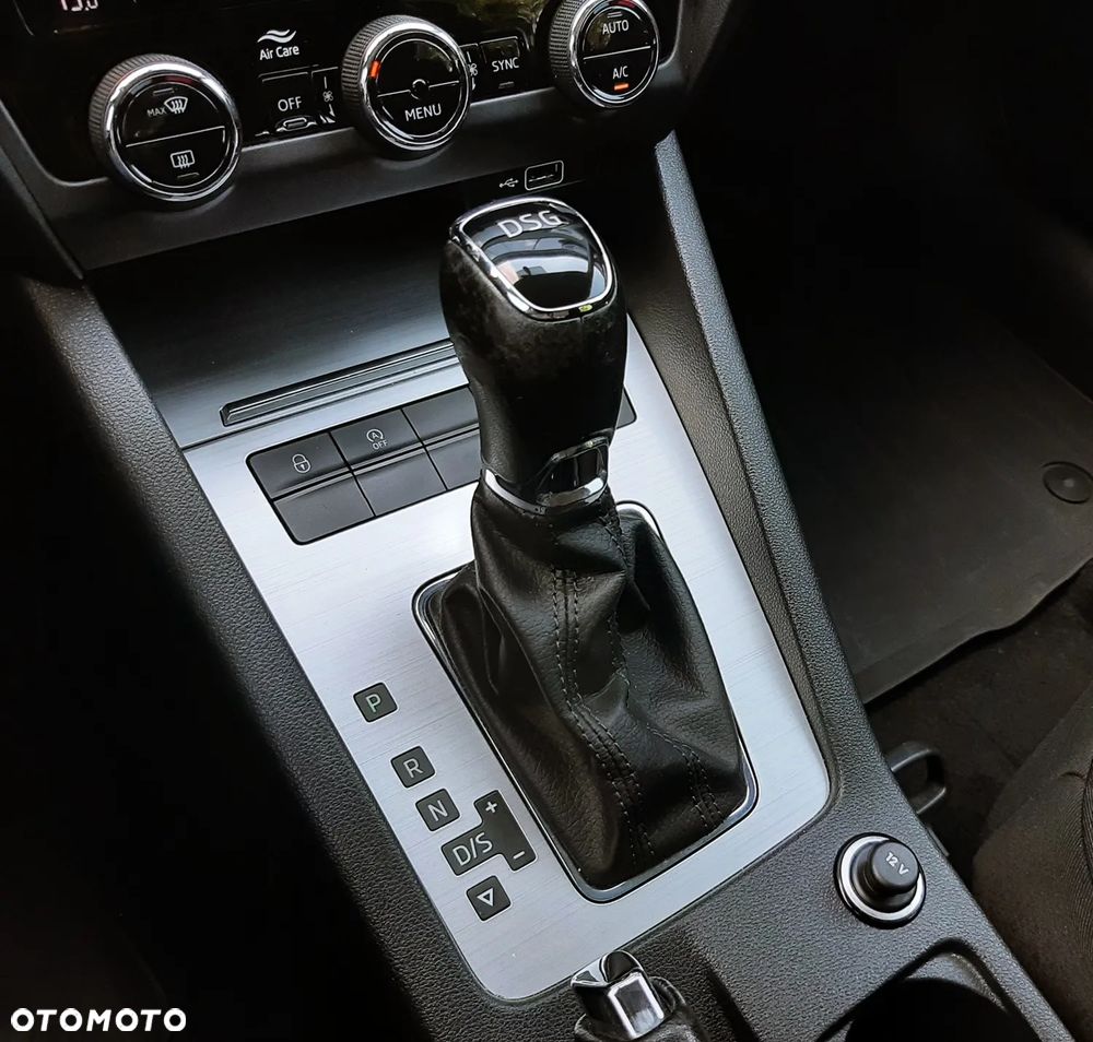 Skoda Octavia 2.0 TDI Ambition DSG - 37