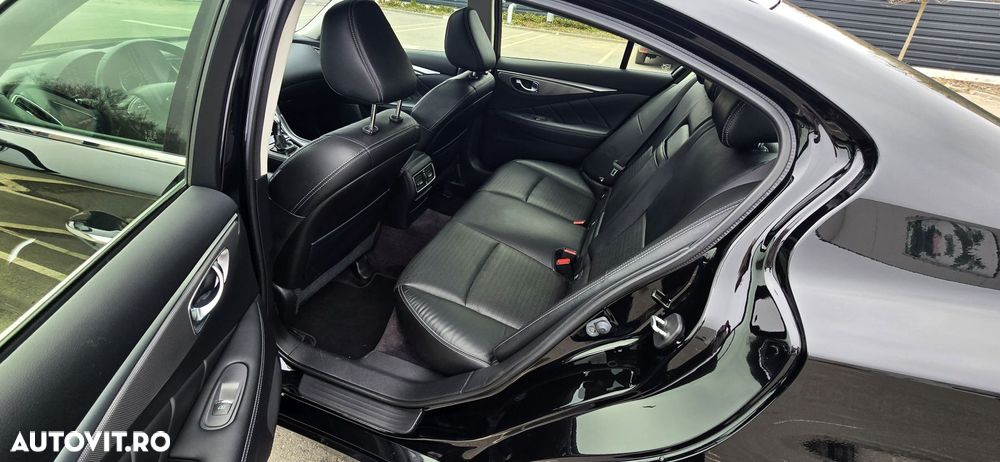 Infiniti Q50 2.0t Sport Executive - 6