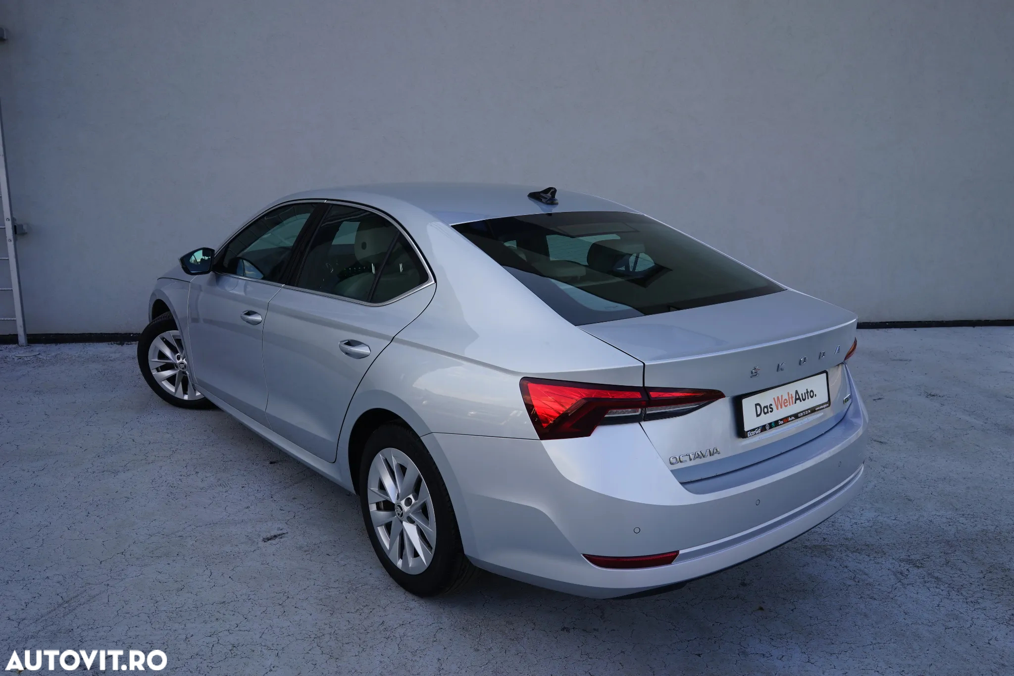 Skoda Octavia 1.5 TSI e-TEC DSG Style - 4
