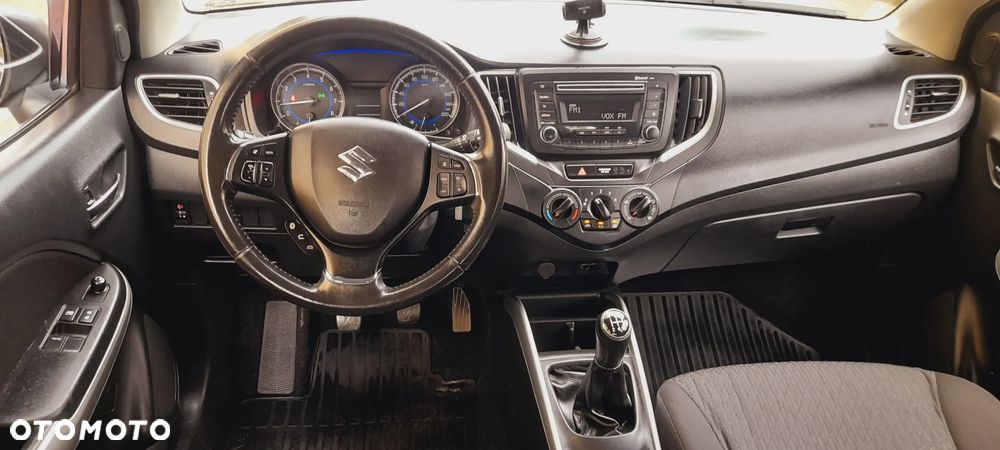 Suzuki Baleno 1.2 Premium Plus - 8