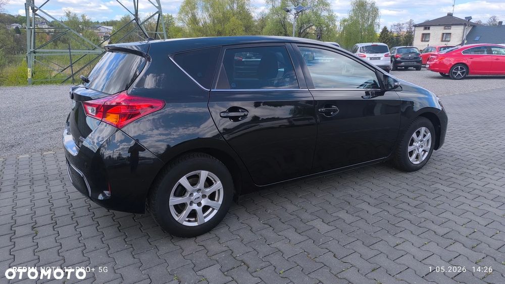 Toyota Auris 1.33 VVT-i Terra - 9