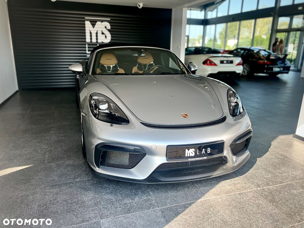 Porsche 718 Boxster Spyder - 2