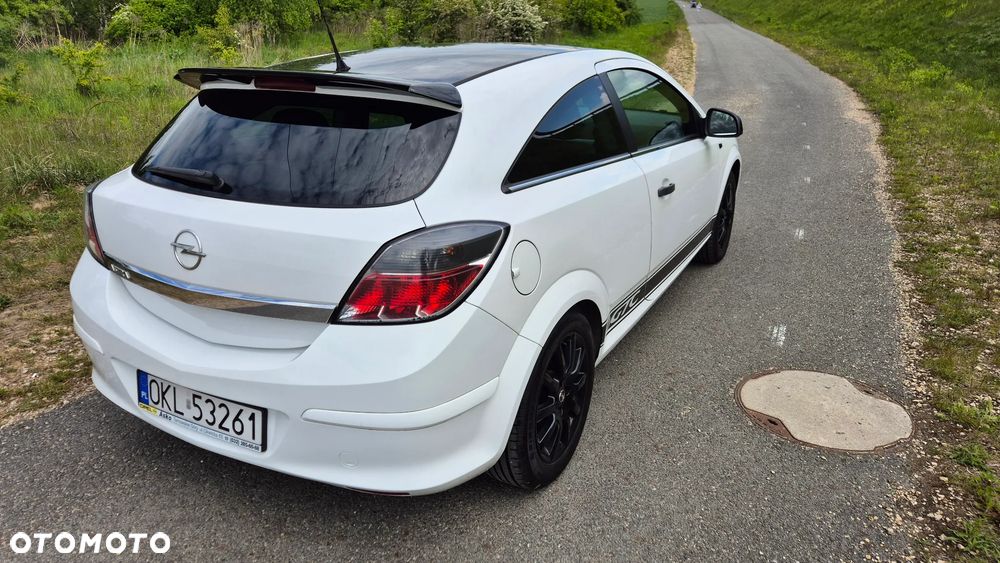 Opel Astra 1.4 111 - 2