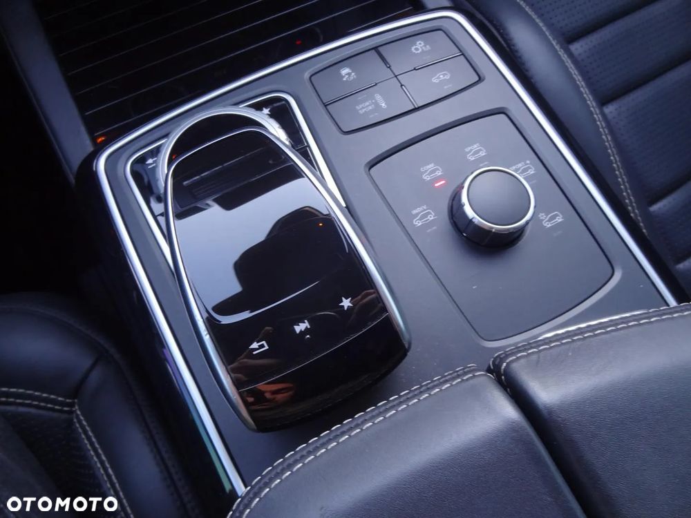 Mercedes-Benz GLS AMG 63 4-Matic - 36