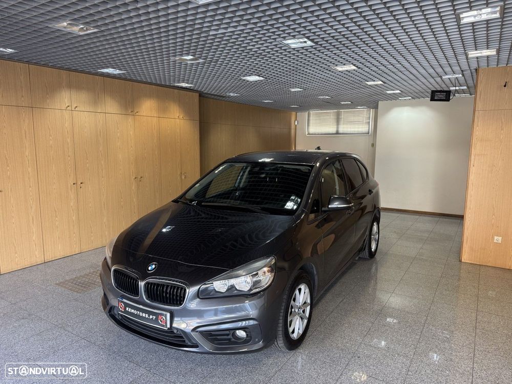 BMW 216 Active Tourer d Line Luxury Auto - 4