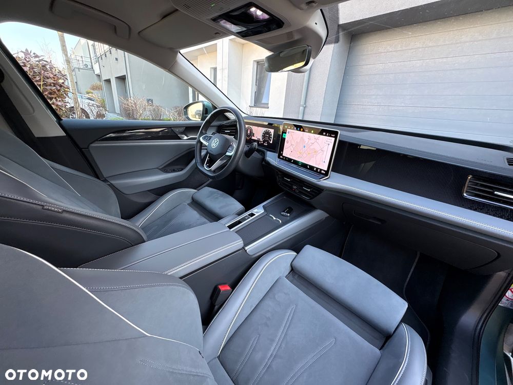 Volkswagen Passat - 9