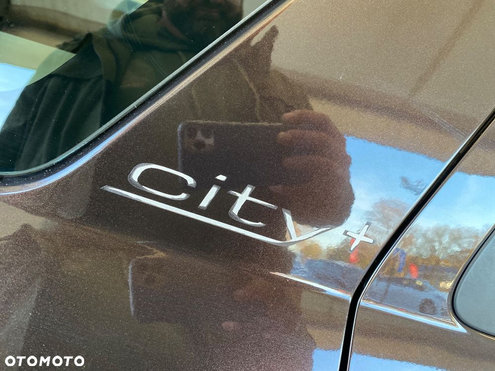 Suzuki SX4 1.6 Premium - 27