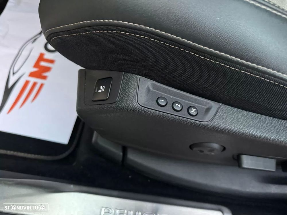 Peugeot 3008 1.6 Hybrid Allure Pack e-EAT8 - 16